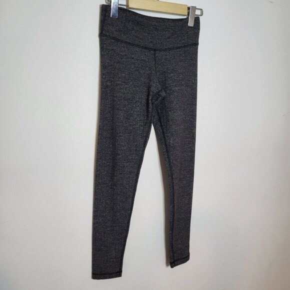 Aritzia TNA Leggings Size Small - Picture 2 of 8